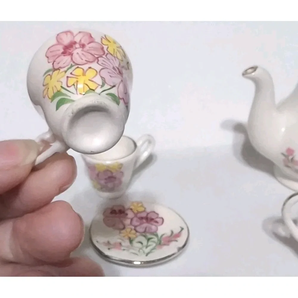 Dollhouse Set Of Miniature Ceramic Plates, Teapot, Cups, & Cream Vintage Flowers